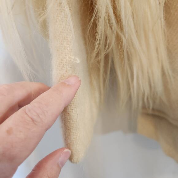 Quiet Luxury Winter Coat Cream 100% Icelandic Wool RARE Size 42 VTG Movie Prop - Picture 8 of 11